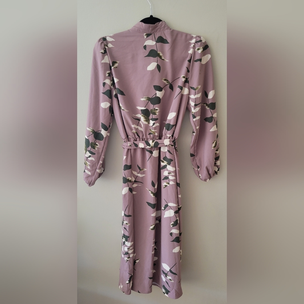 Lavender Floral Long Sleeve Midi Dress